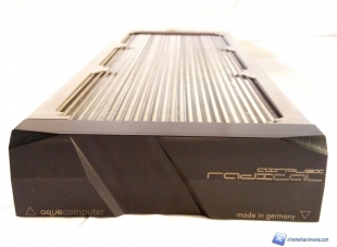 AQUACOMPUTER AIRPLEX_RADICAL_2_ALUMINIUM_04_Large