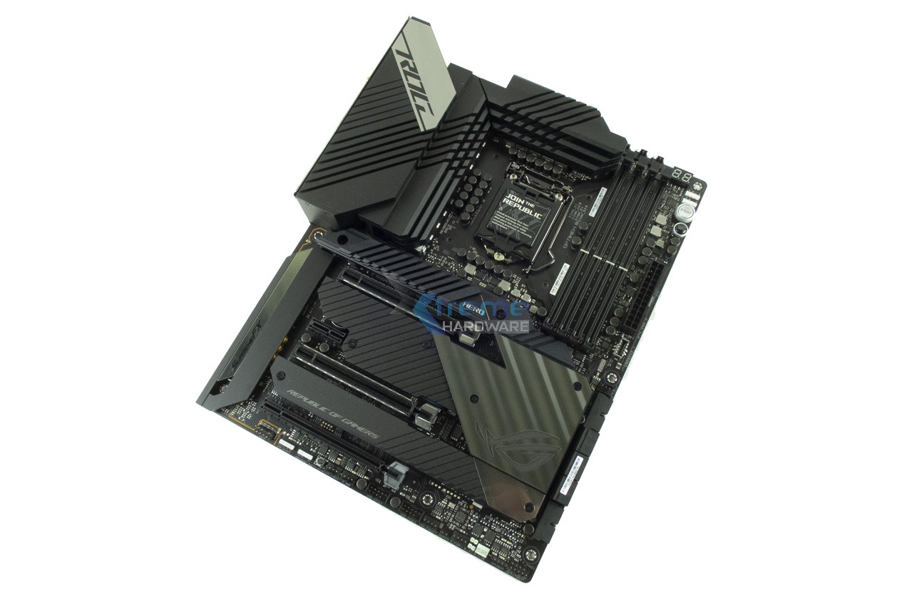 ASUS ROG MAXIMUS XIII HERO 7 01d23