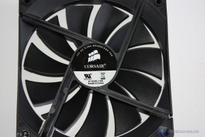 Corsair 350D_83