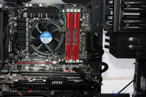 Corsair 350D_102