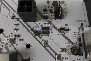MSI B360 Gaming Arctic 28