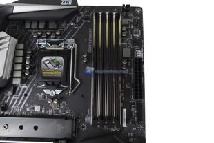 MSI Z370 Gaming Pro Carbon AC 15