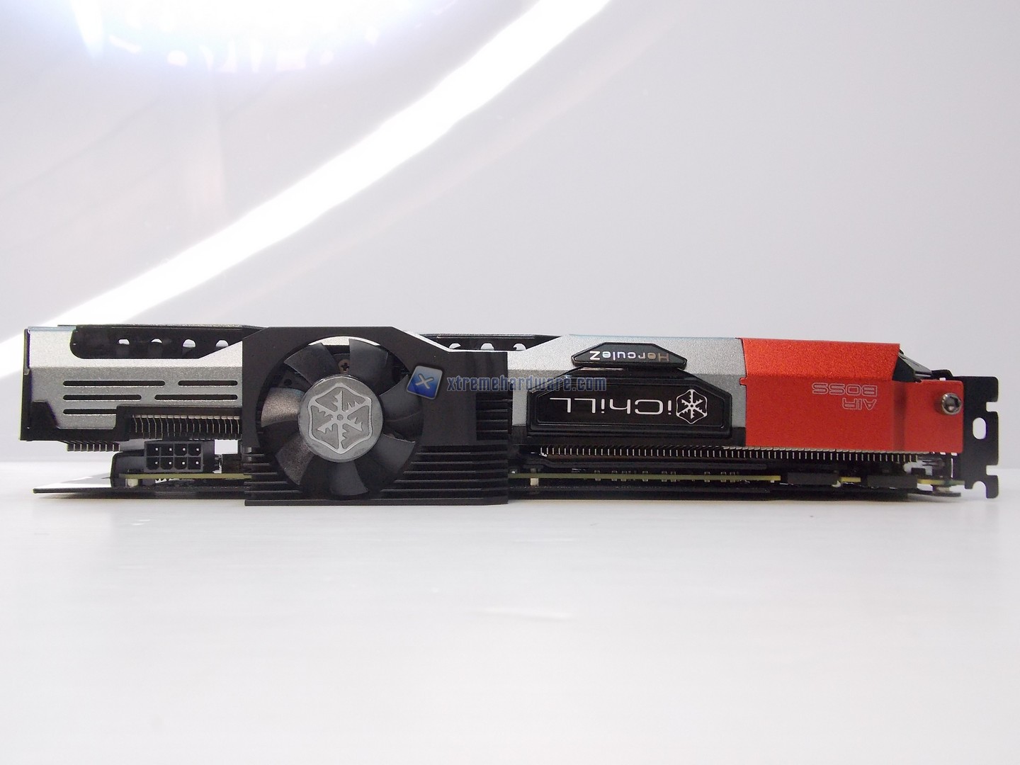 1070 Ichill X4 00020